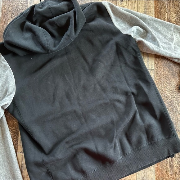 Adidas Men’s Sweatshirt Hoodie size Large | Messi - Picture 3 of 8